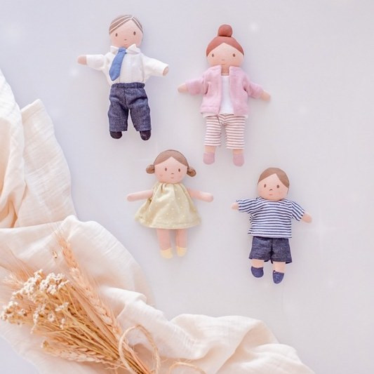 Bonikka Tiny Doll Family of 4 - image 8