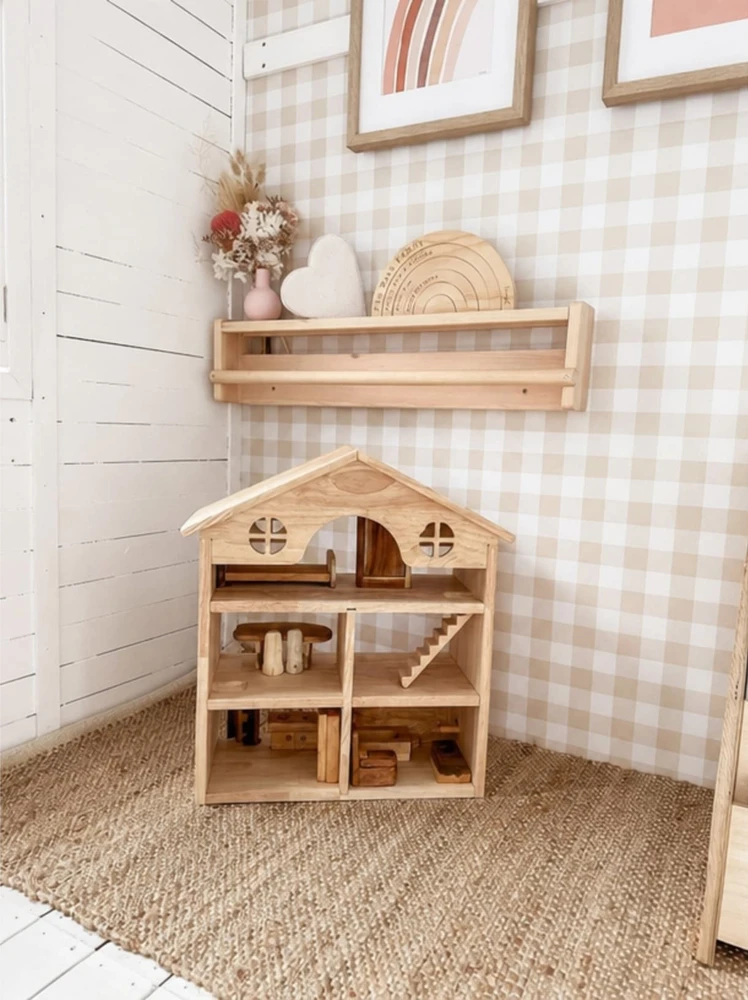 Qtoys Classic Wooden Dollhouse 2