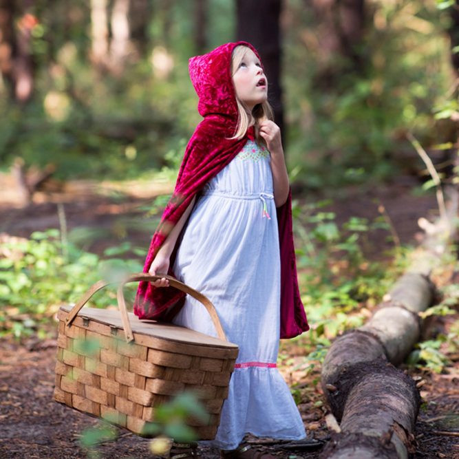 Great Pretenders Little Red Riding Hood Cape 3