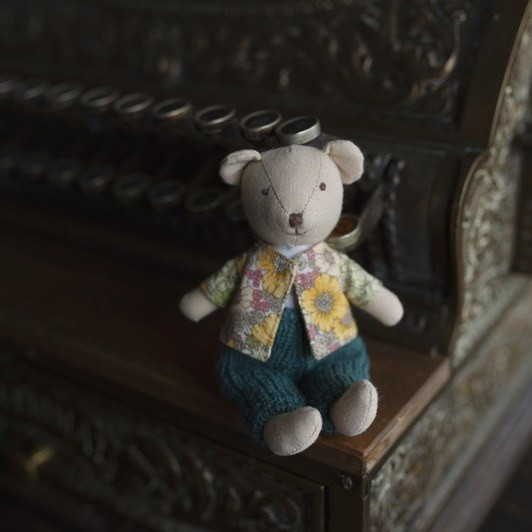 Great Pretenders Bobbie the Bear - image 4