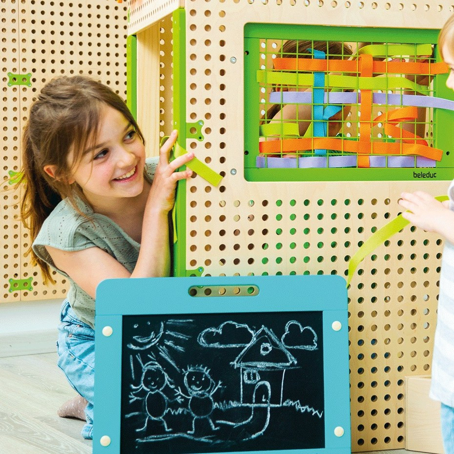 Plug It Customisable Activity House - image 8