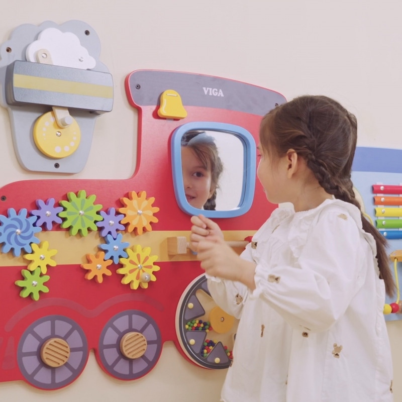 wall toy train