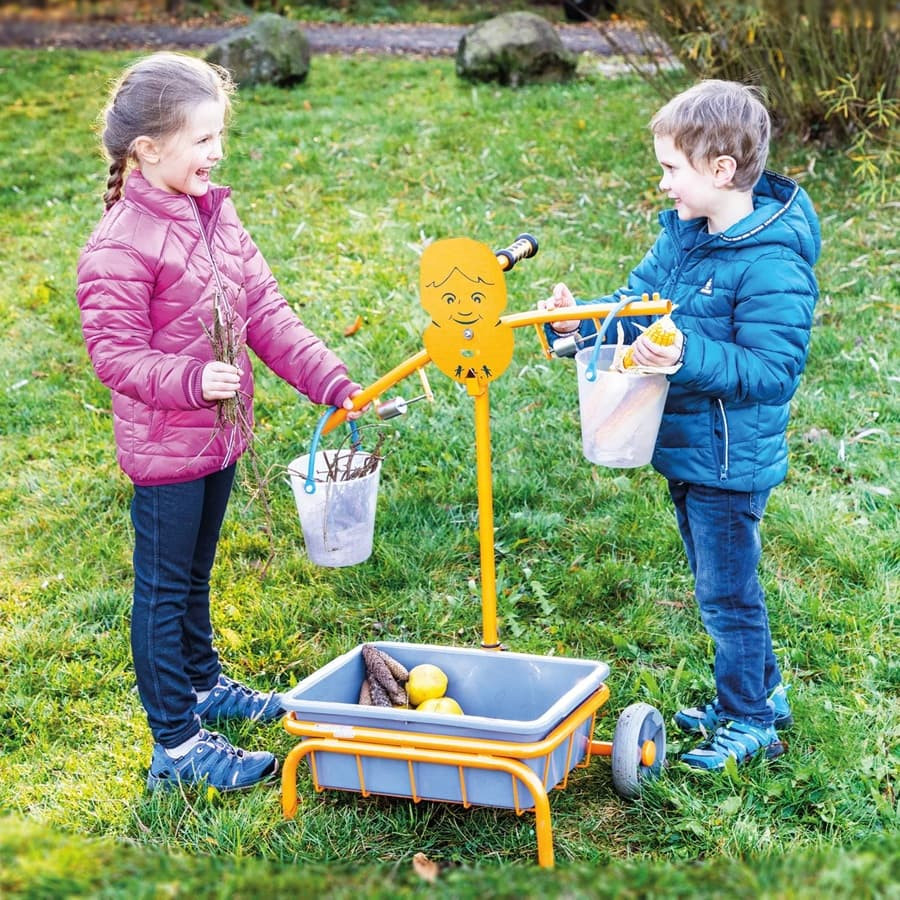 Beleduc Mobile Outdoor Play Scale Measuring Toy