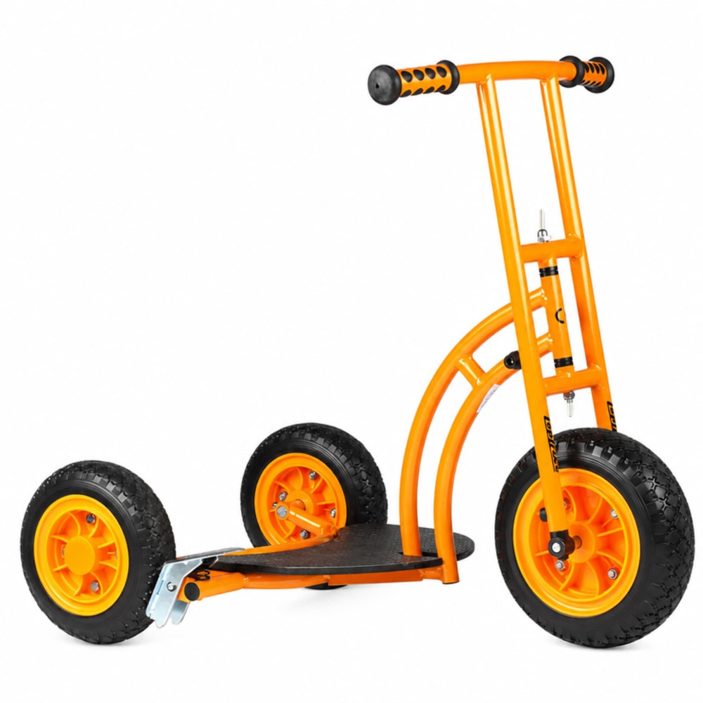Top Trike three wheeled scooter