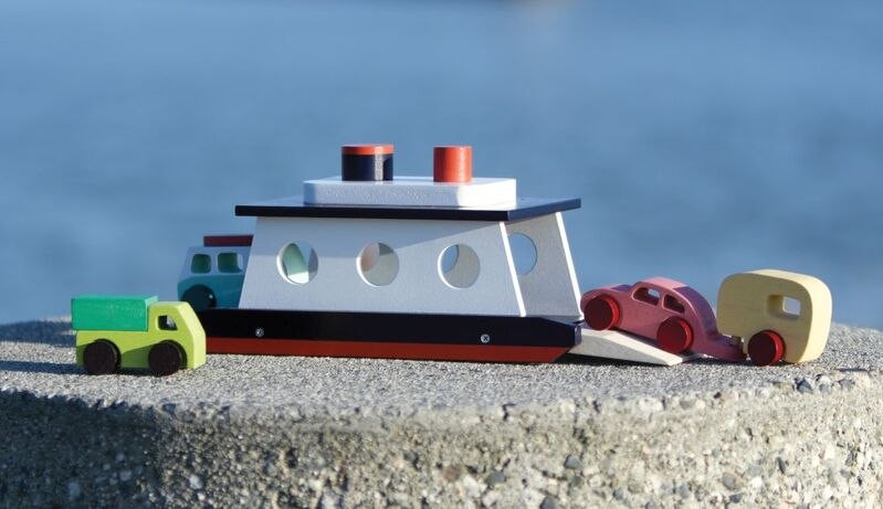 Mentari Car Ferry - image 4