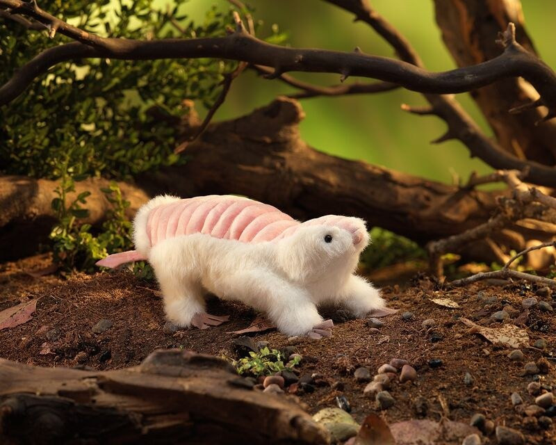 Folkmanis Armadillo Puppet (Pink Fairy) - image 2