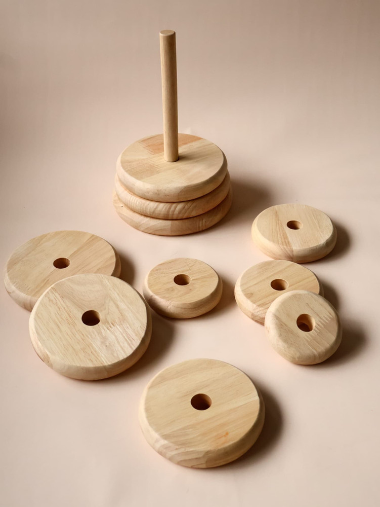 Qtoys Natural Circle Stacker 1