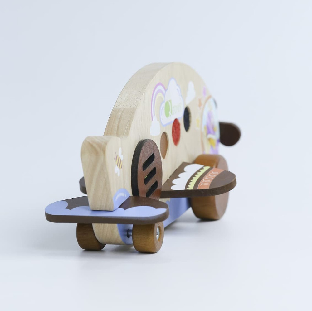 qtoy sensory plane back view
