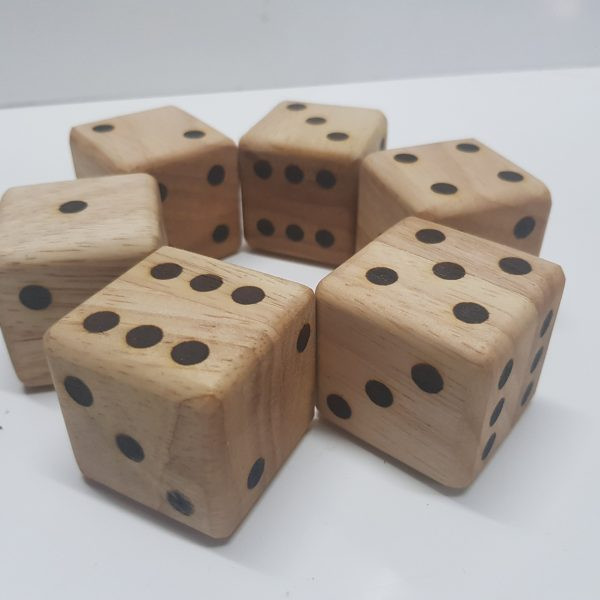 Wooden Dice Set on Sale! Fast Shipping