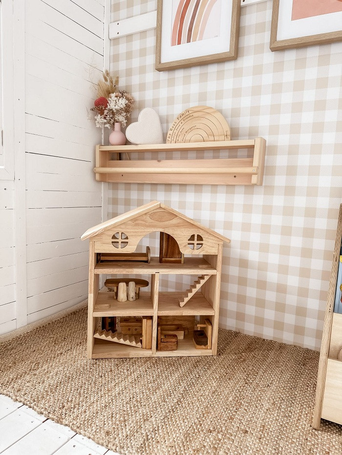 Qtoys Classic Wooden Dollhouse on Sale! Free Shipping!*