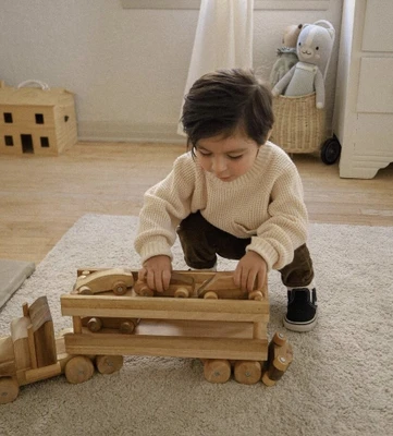 qtoys wooden transport truck