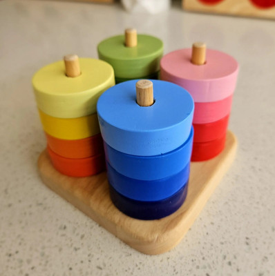 qtoys montessori colourful wooden stacking rings