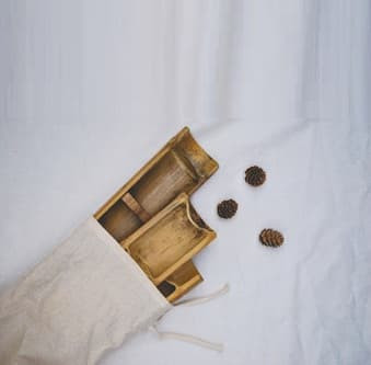 bamboo sorting tray