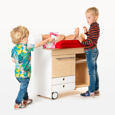 How Pretend Play Helps Children Learn and Grow