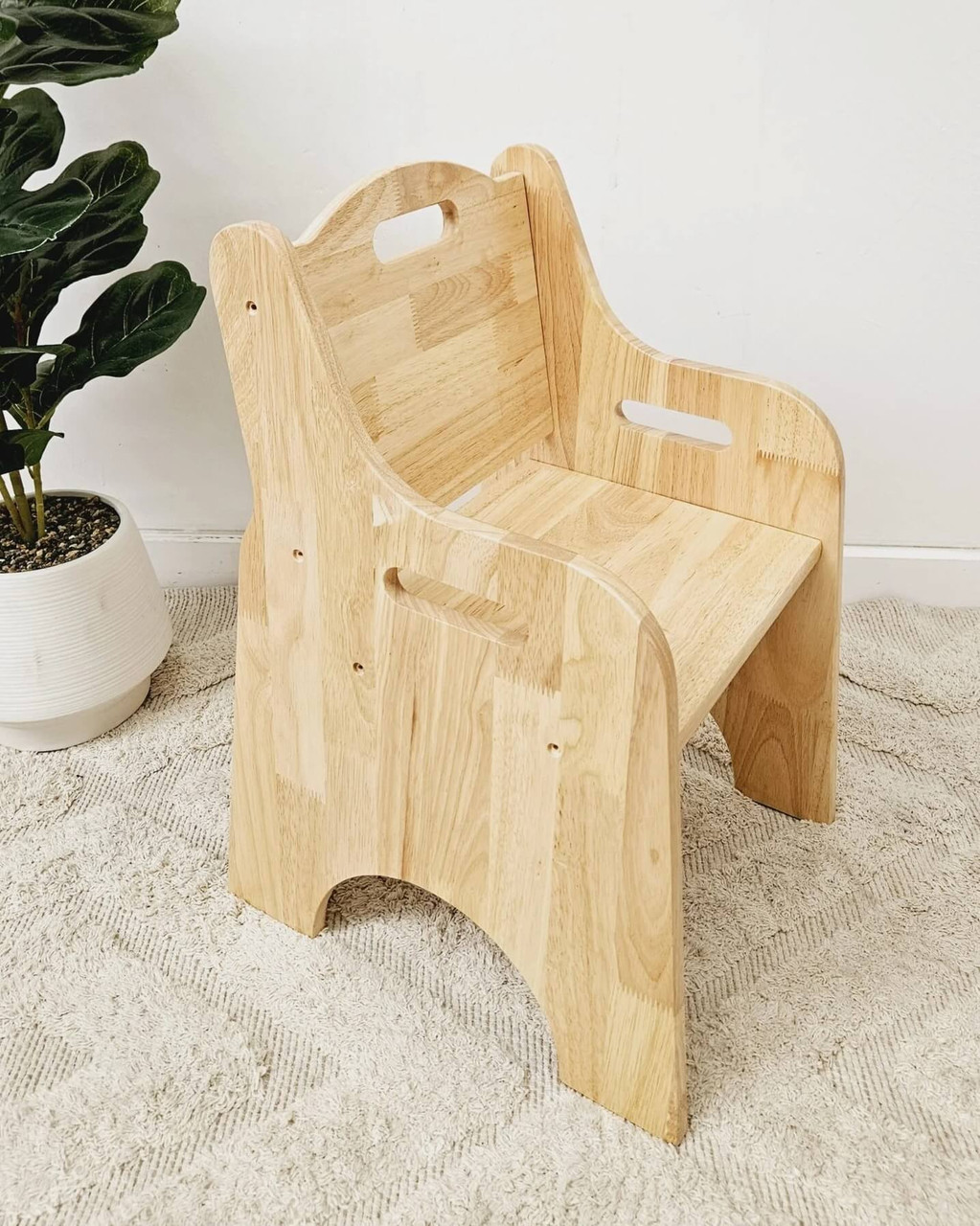 qtoys toddler chair