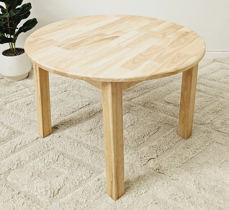 qtoys natural round kids table  qtoys natural round kids table