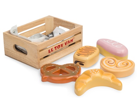 honeybake bakers basket bread and pretzels pretend play food honeybake bakers basket bread and pretzels pretend play food