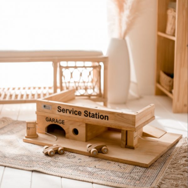 Wooden Service Station Wooden Service Station