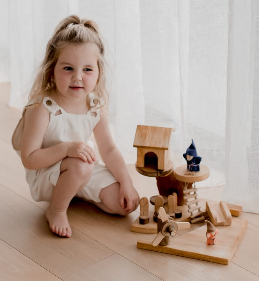 Qtoys Mini Gnome House