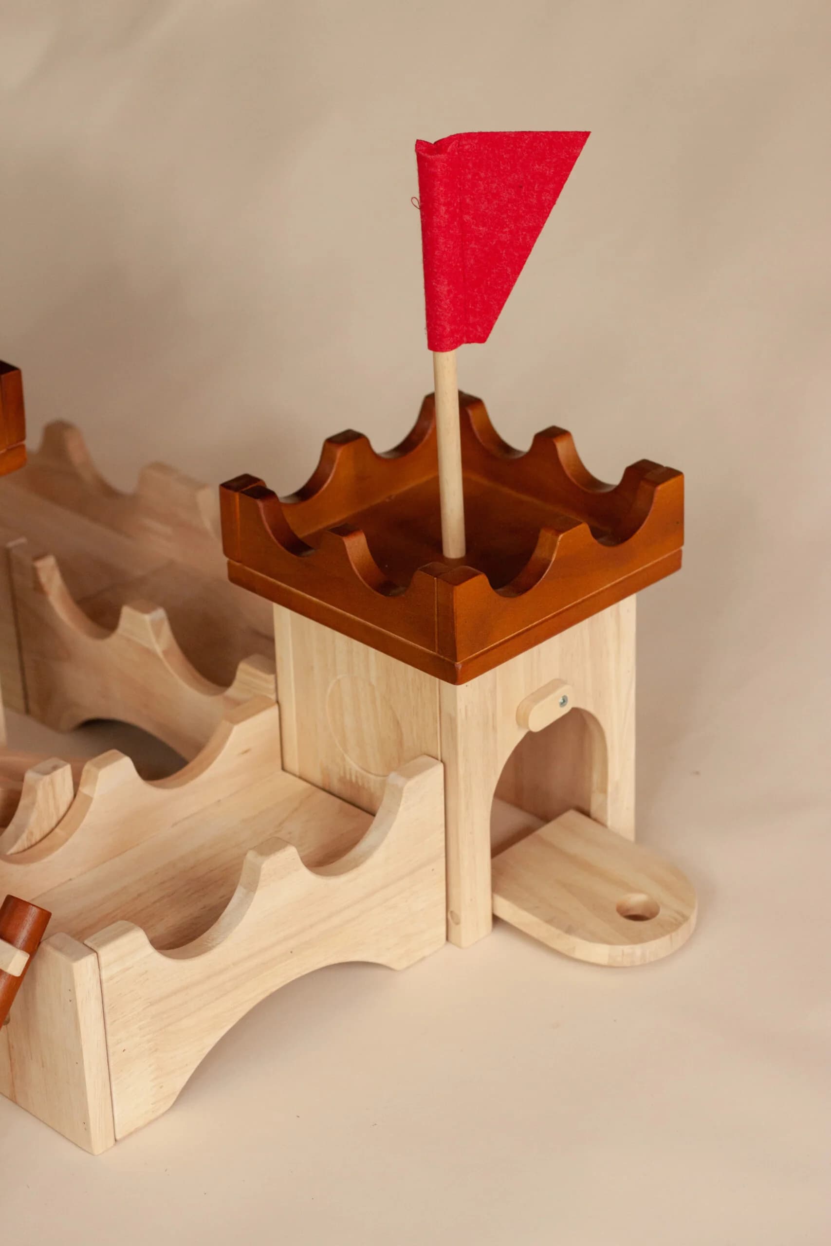 Qtoys Wooden Medieval Castle watch tower