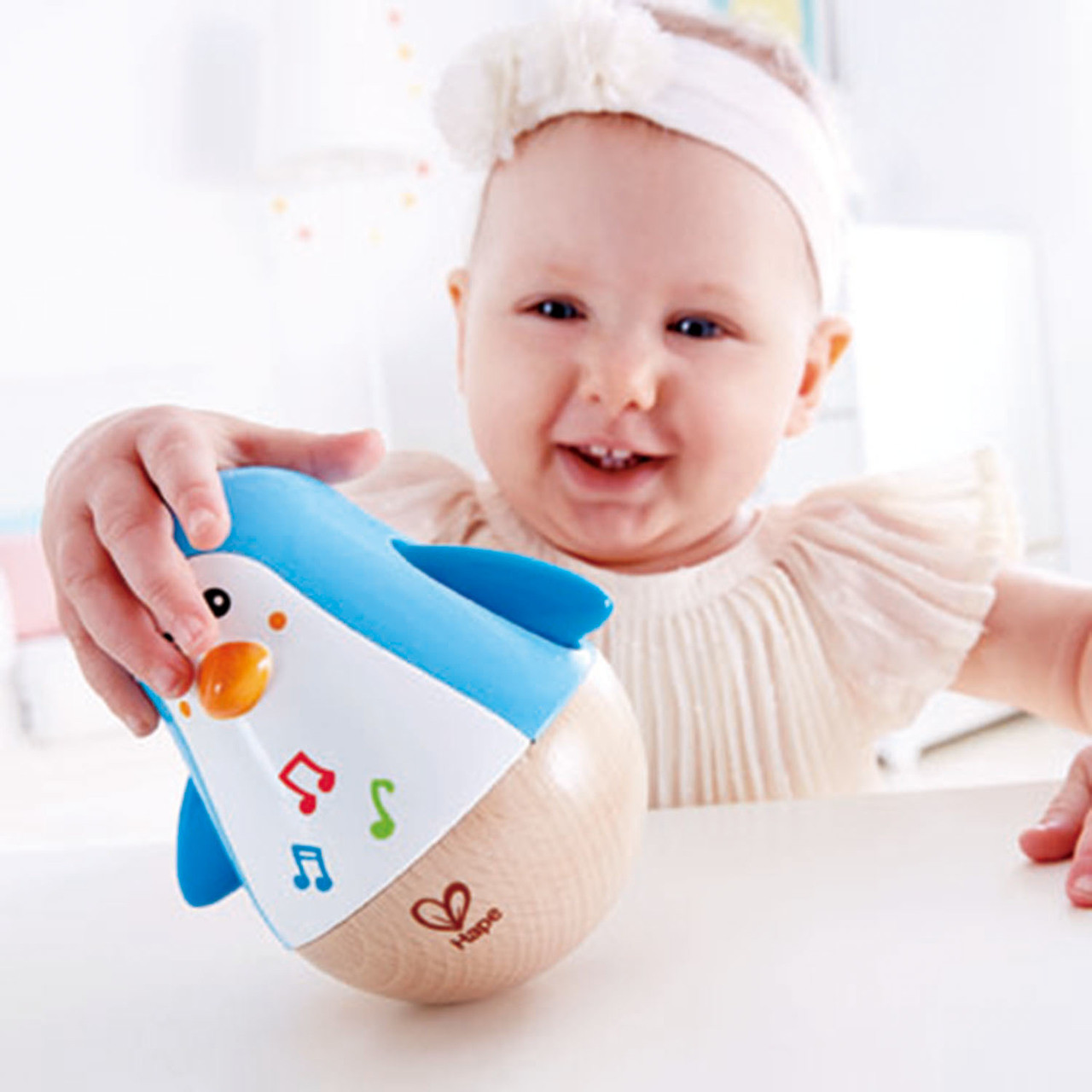 Hape Penguin Musical Wobbler_2