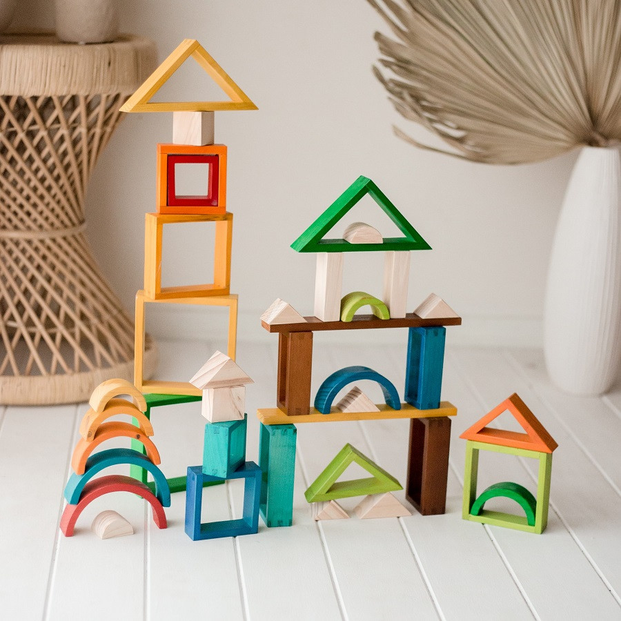 qtoys rainbow nesting blocks in action