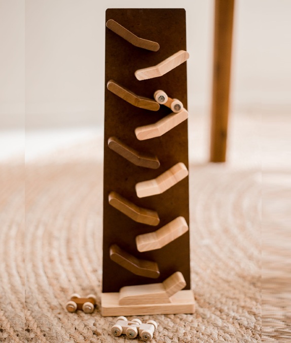 qtoys wooden zig zag car drop