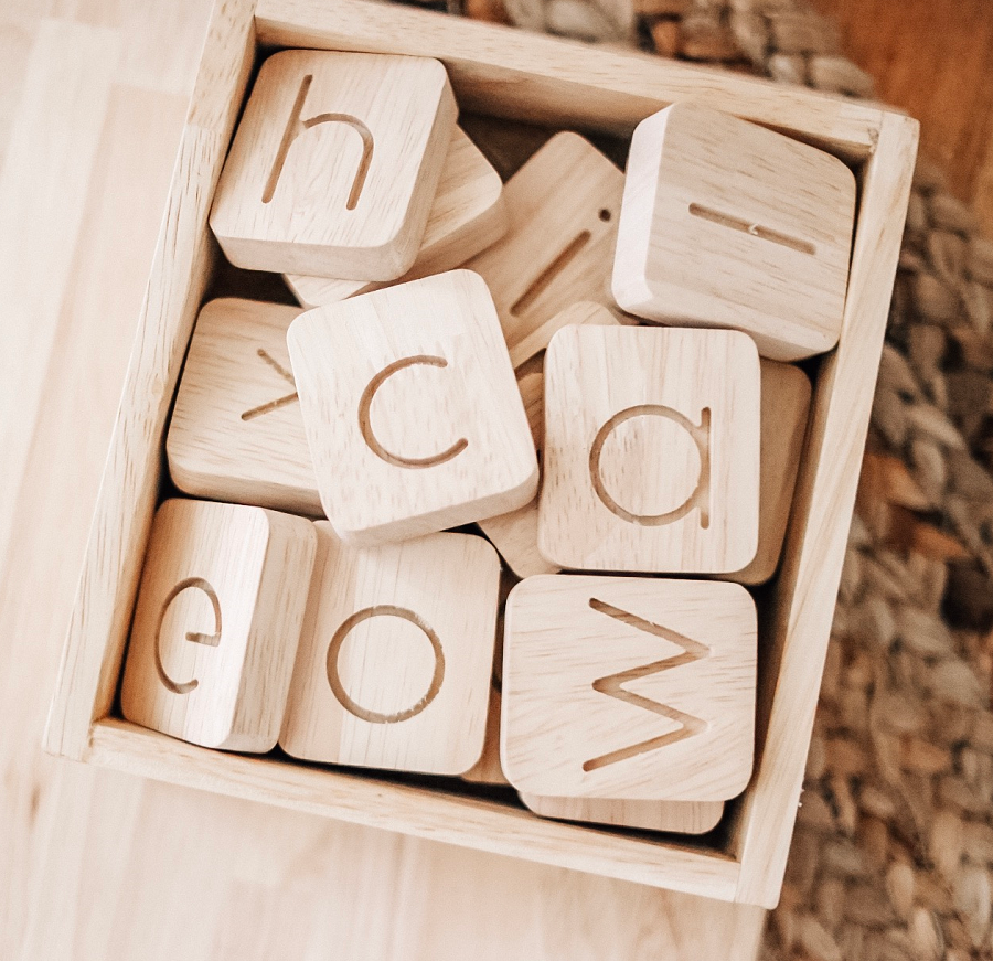 Qtoys Word Building