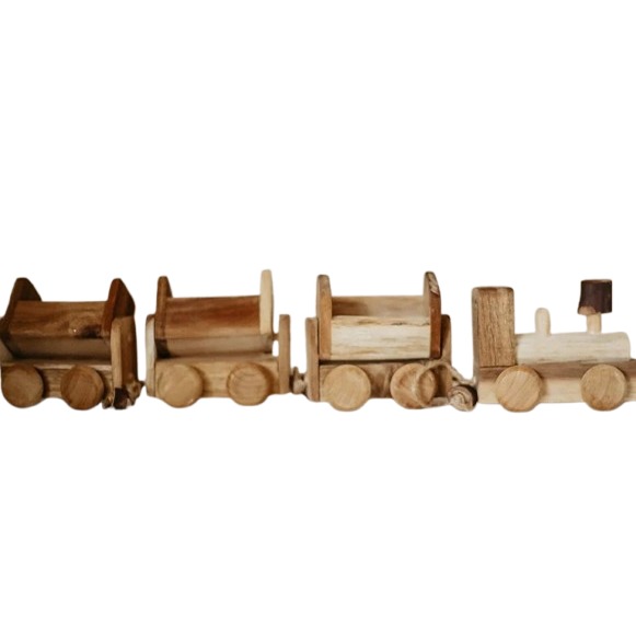 qtoys wooden train