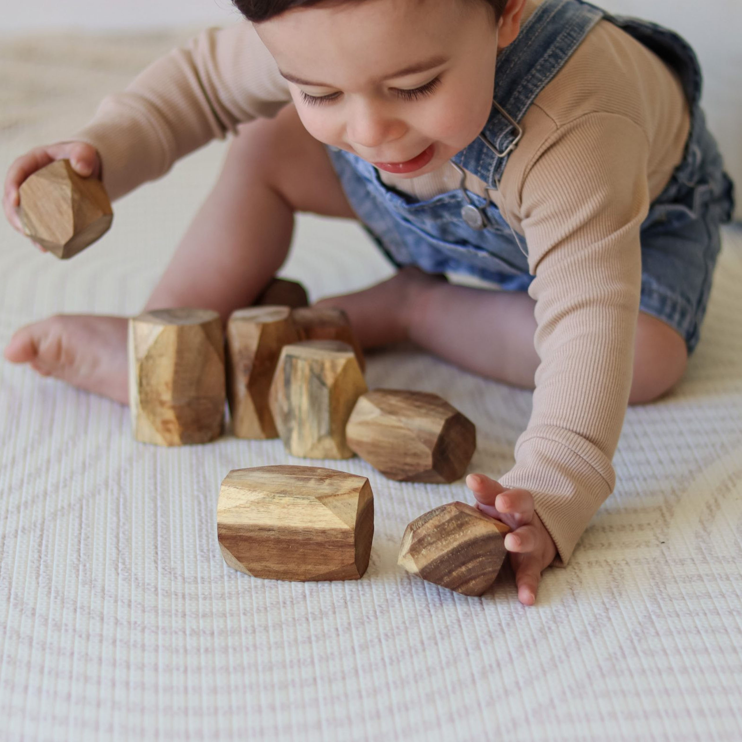 Qtoys Natural Wooden Gems in play