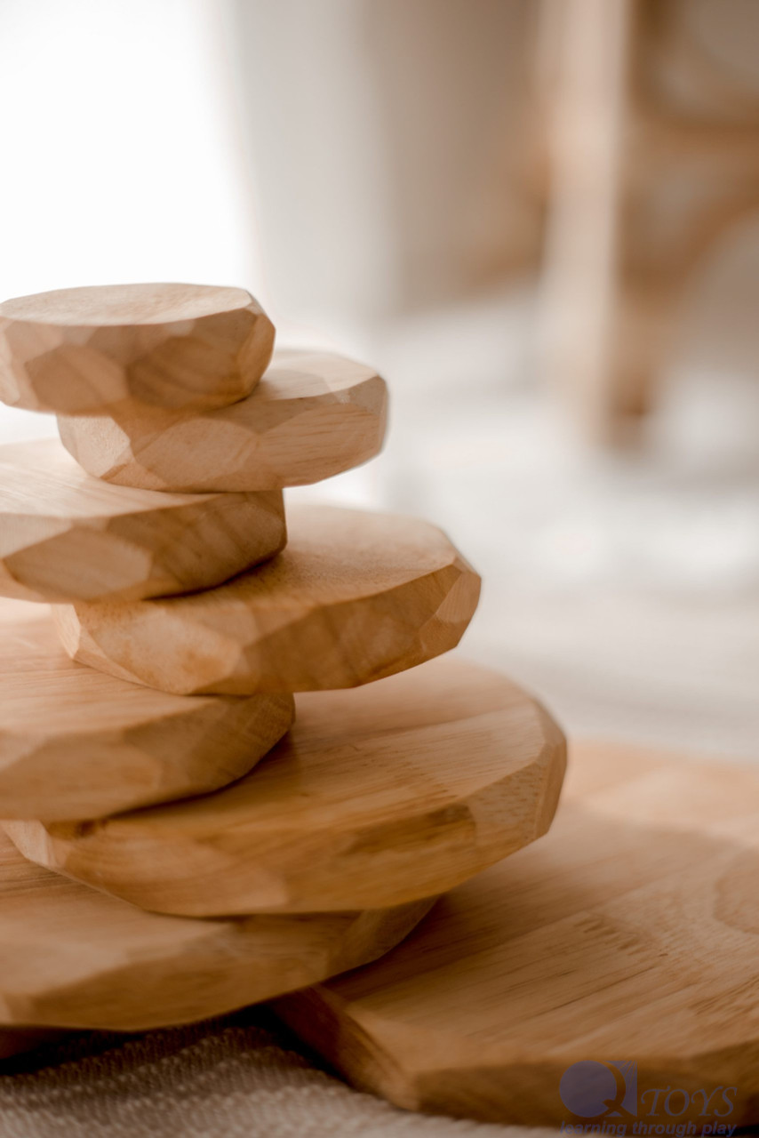 Qtoys Natural Wooden Stacking Stones