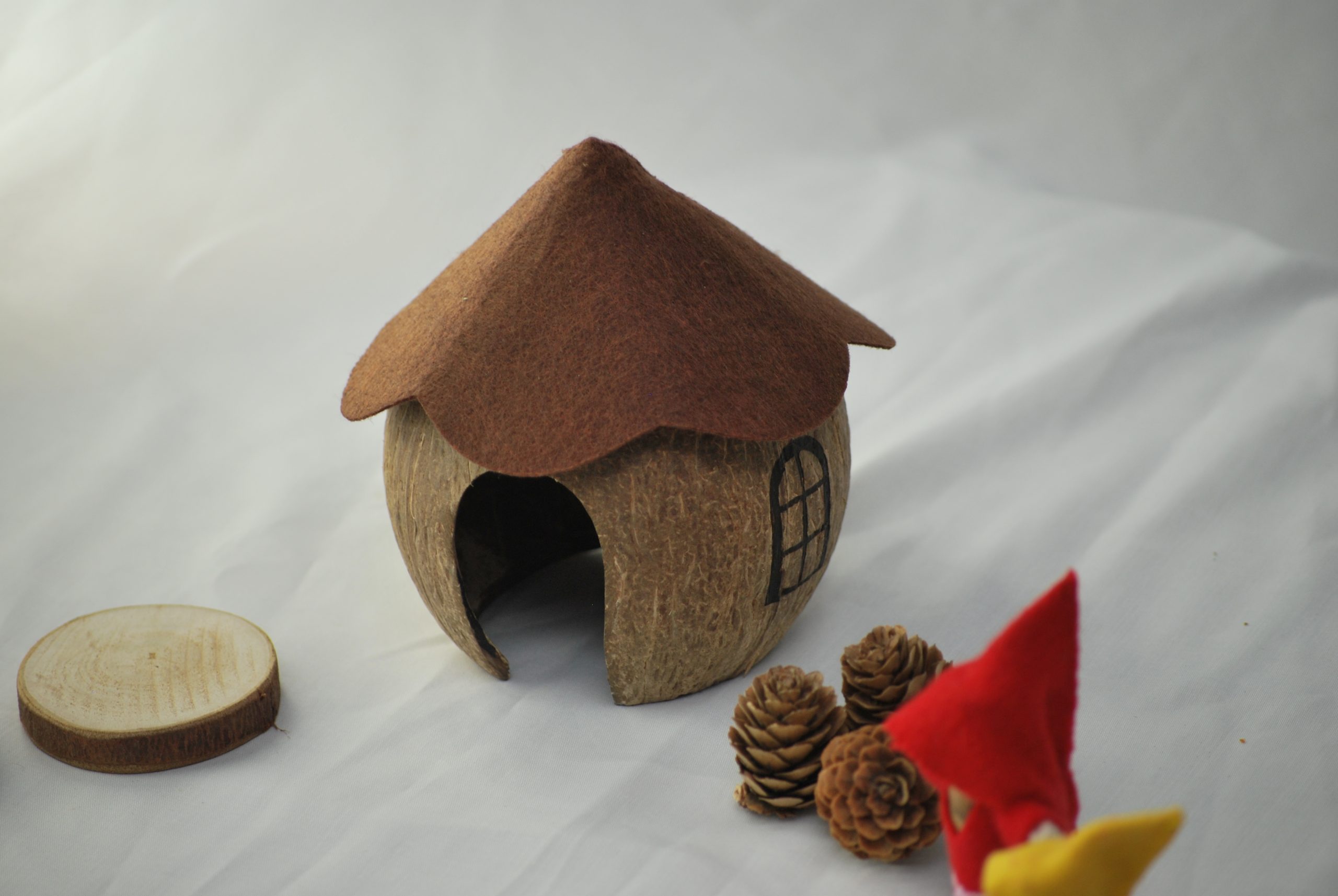 Qtoys Coconut Gnome Qtoys Coconut Gnome