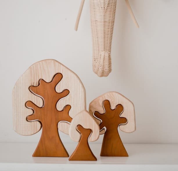 Qtoys Two Toned Wooden Trees