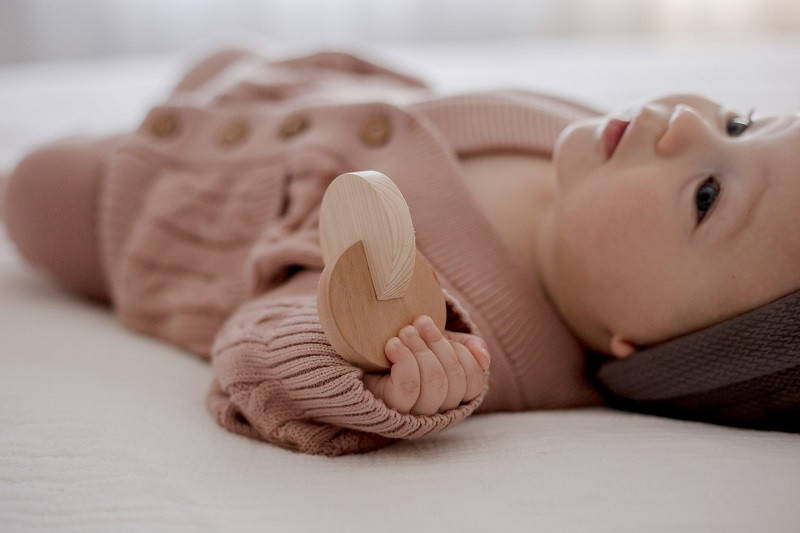 Dual Discs - baby playing