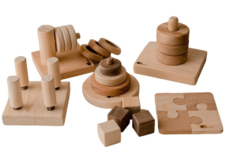 qtoys montessori birthday set for 2 year olds