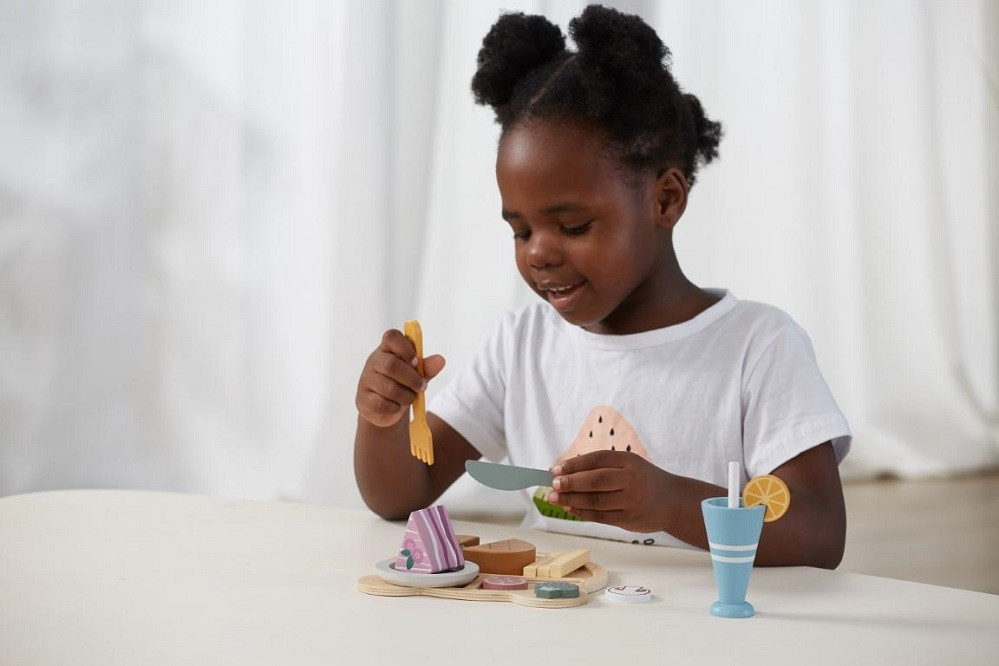 Lunch Set in Play