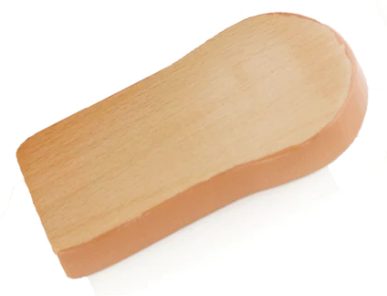 Viga Red Toaster comes with 2 pieces of toast
