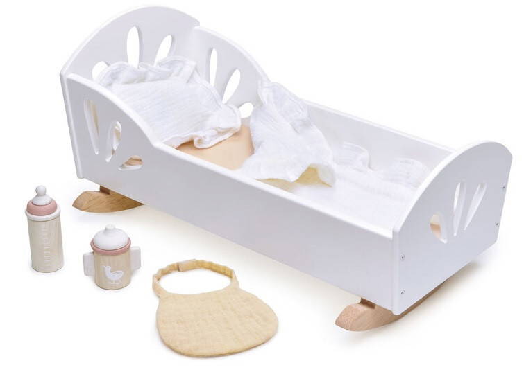 Tender Leaf Sweet Swan Doll Bed and inclusions