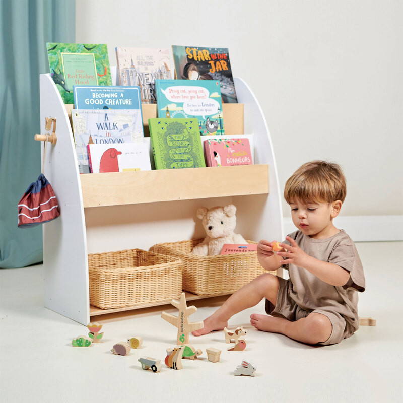 As an heirloom-quality toy made from sustainable birch plywood and reclaimed rubberwood, this is one treasure that will be loved by many generations to come.