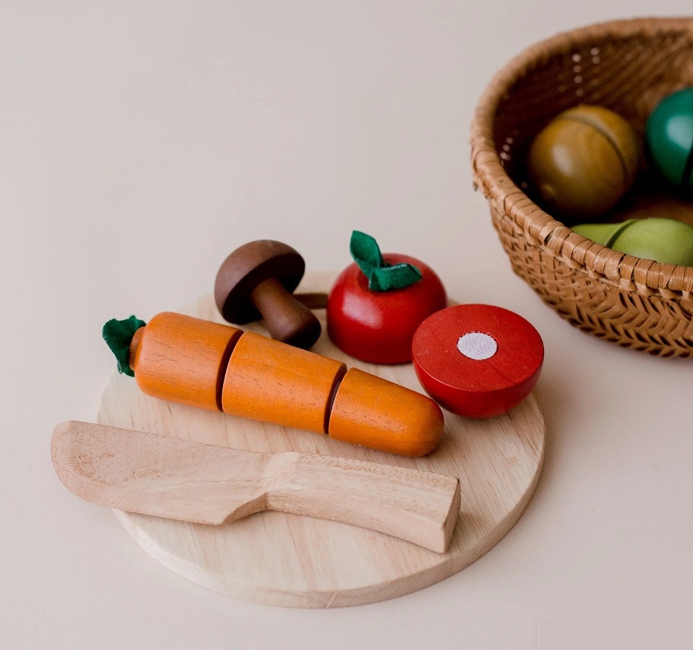 qtoys pretend play vegetable cutting set qtoys pretend play vegetable cutting set