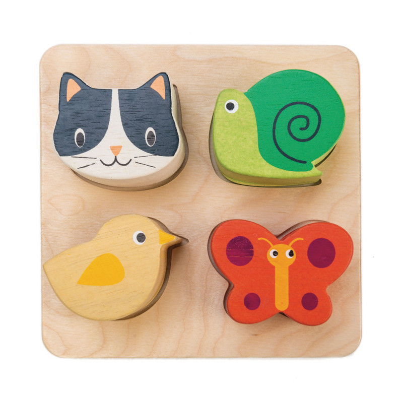Tender Leaf Touch Animal Sensory Tray with 4  different pieces