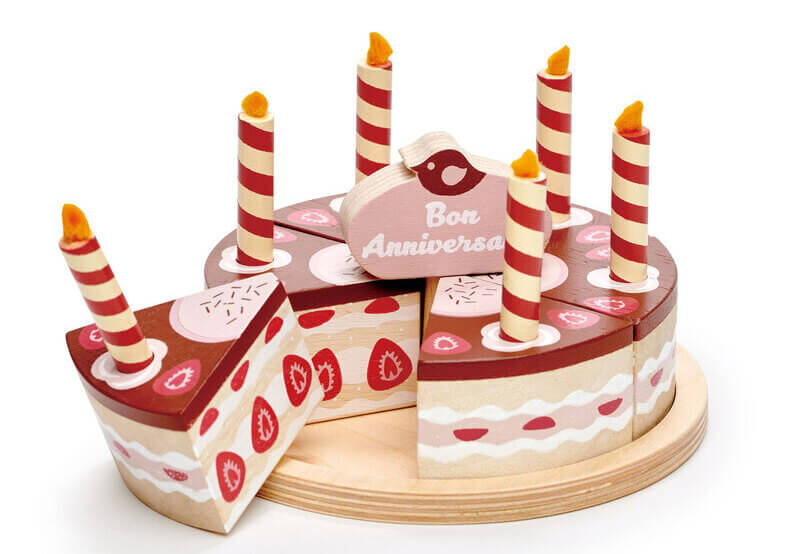 Tender Leaf Chocolate Birthday Cake opens up to a strawberry surprise! Tender Leaf Chocolate Birthday Cake opens up to a strawberry surprise!