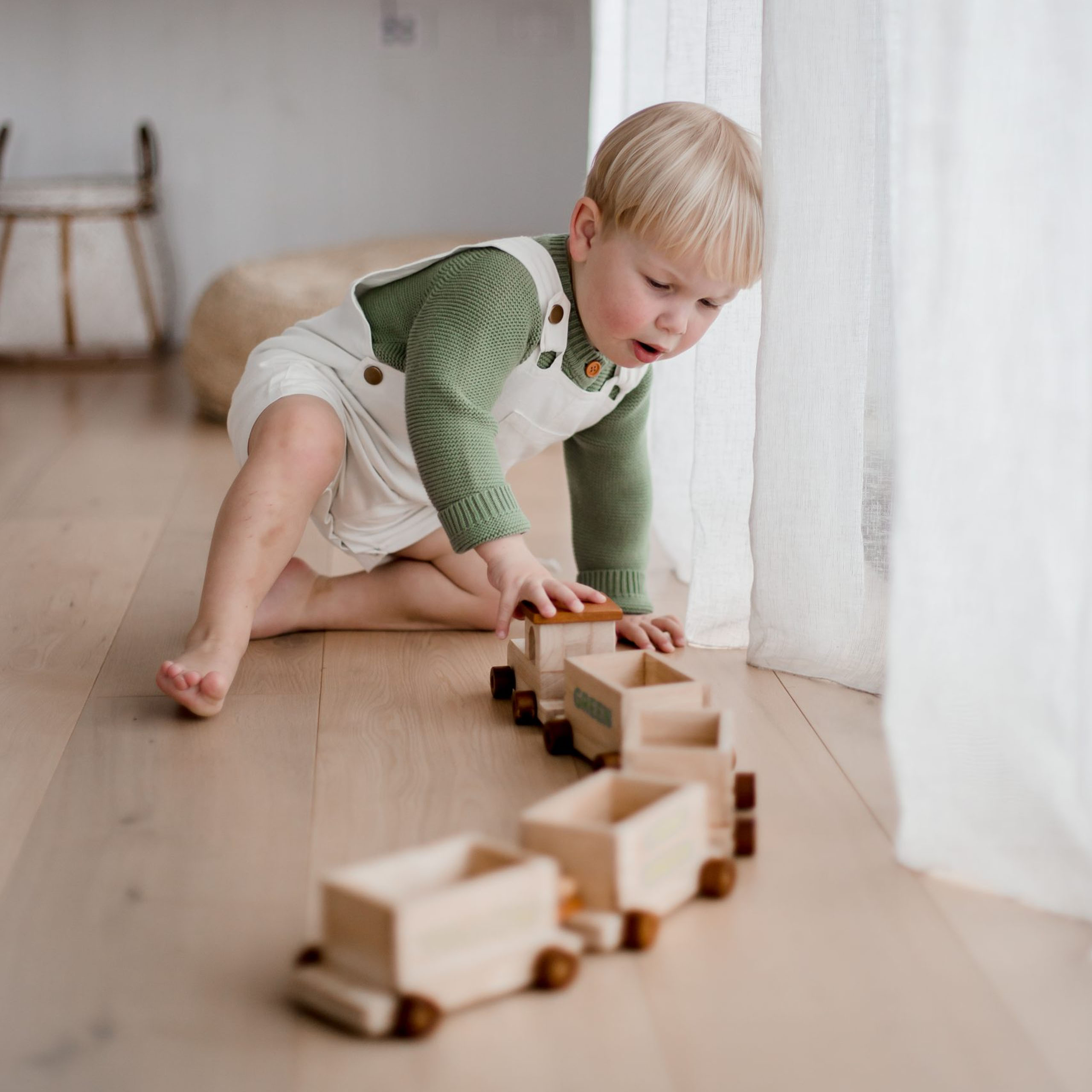 Qtoys Sorting Train without containers