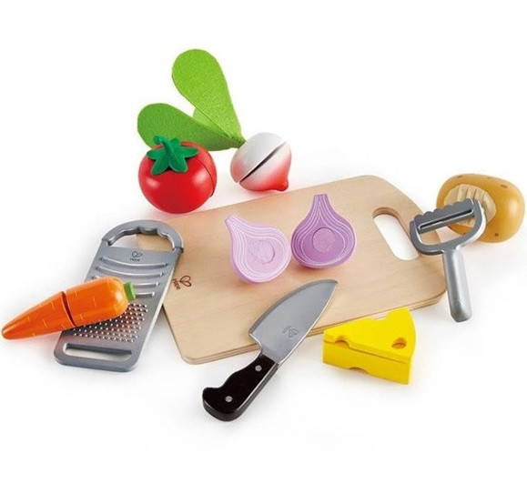 hape vegetables and chopping board pretend play set