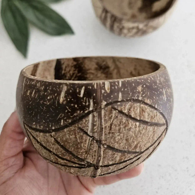 Qtoys Leaf Patterned Coconut Bowl