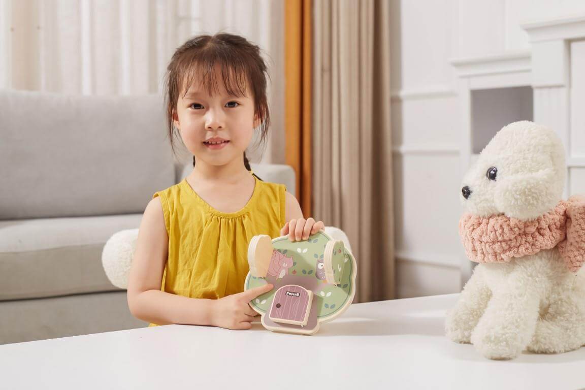 Peek-a-Boo Tree Peek-a-Boo Tree