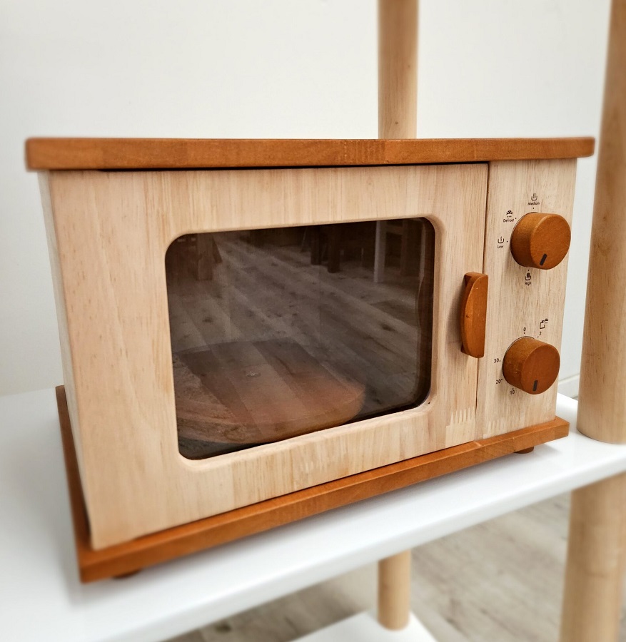 qtoys natural wooden microwave toy qtoys natural wooden microwave toy