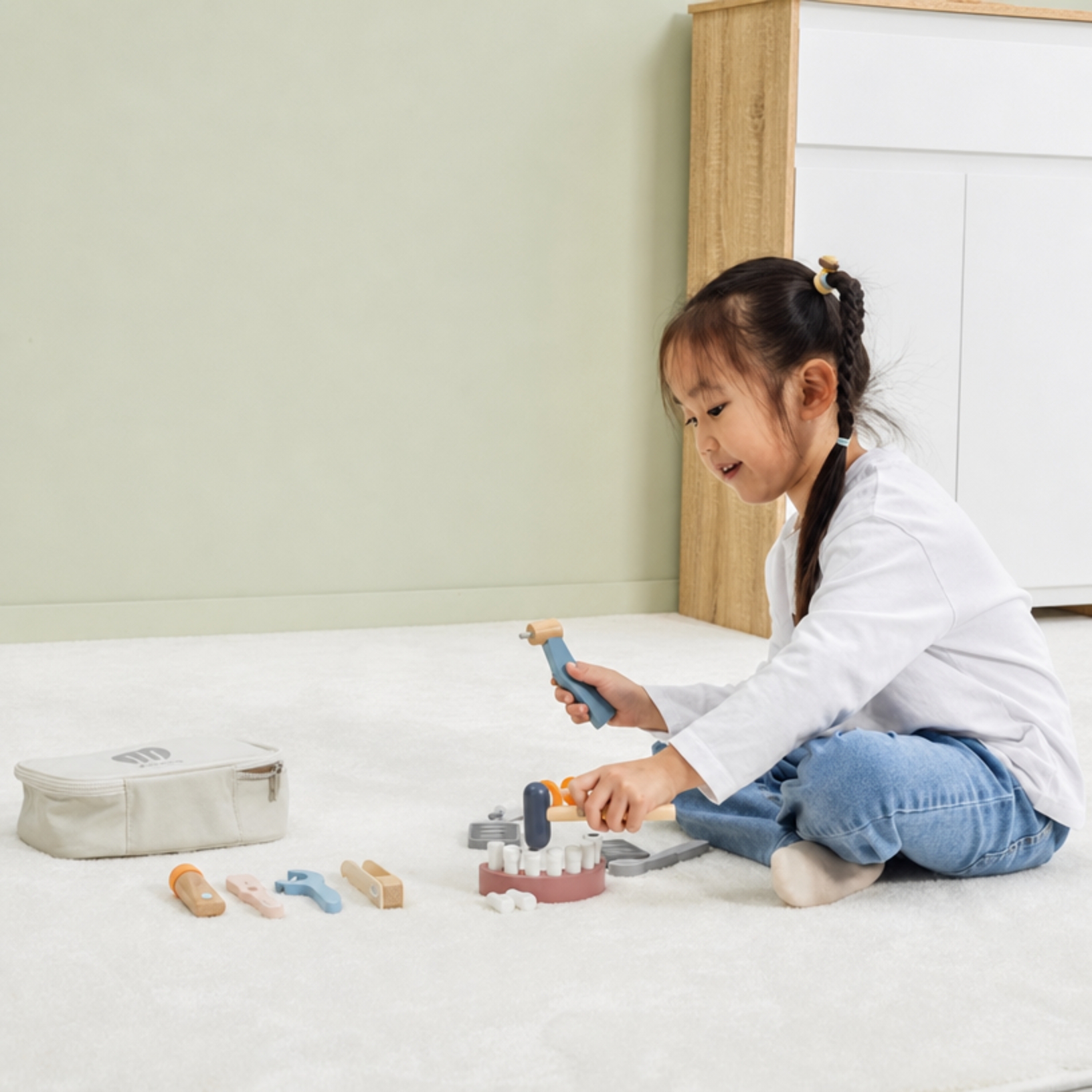 wooden dentist toy 