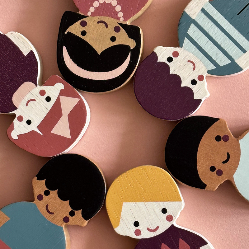 Doll Family With Dog Doll Family With Dog