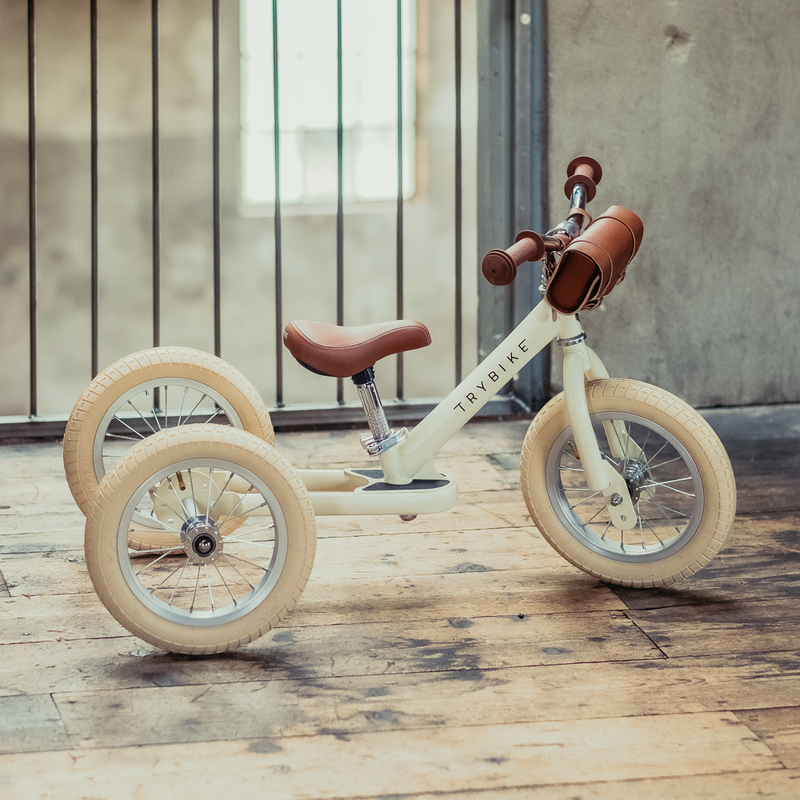  Cream Vintage Trybike training wheels